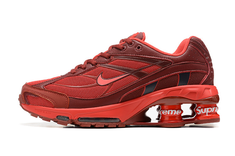 Nike Shox R4 Supreme